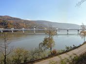 Nový železniční most nad Nosickou přehradou